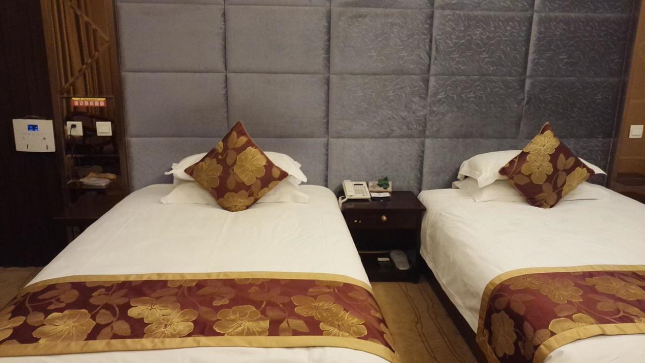 Huayu Paradise International Hotel Lhásza Kültér fotó