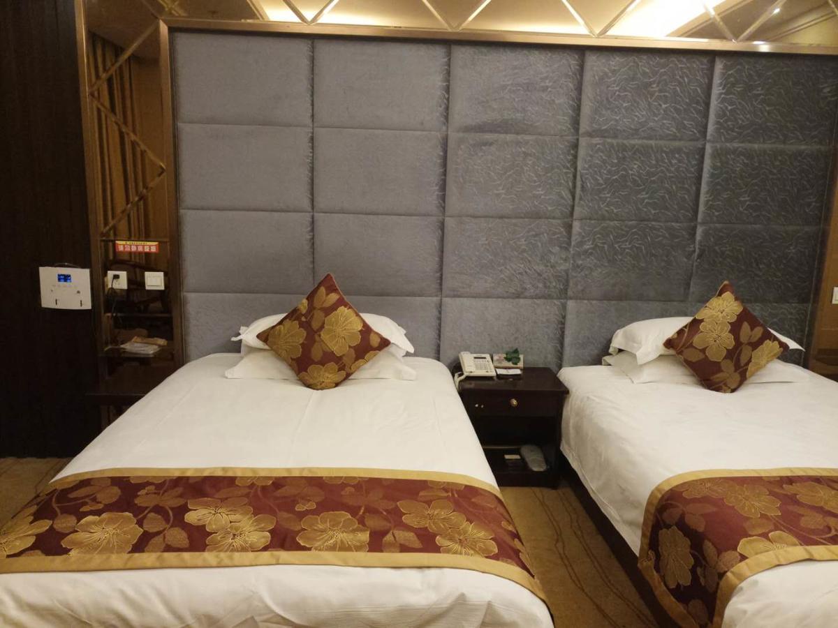 Huayu Paradise International Hotel Lhásza Kültér fotó